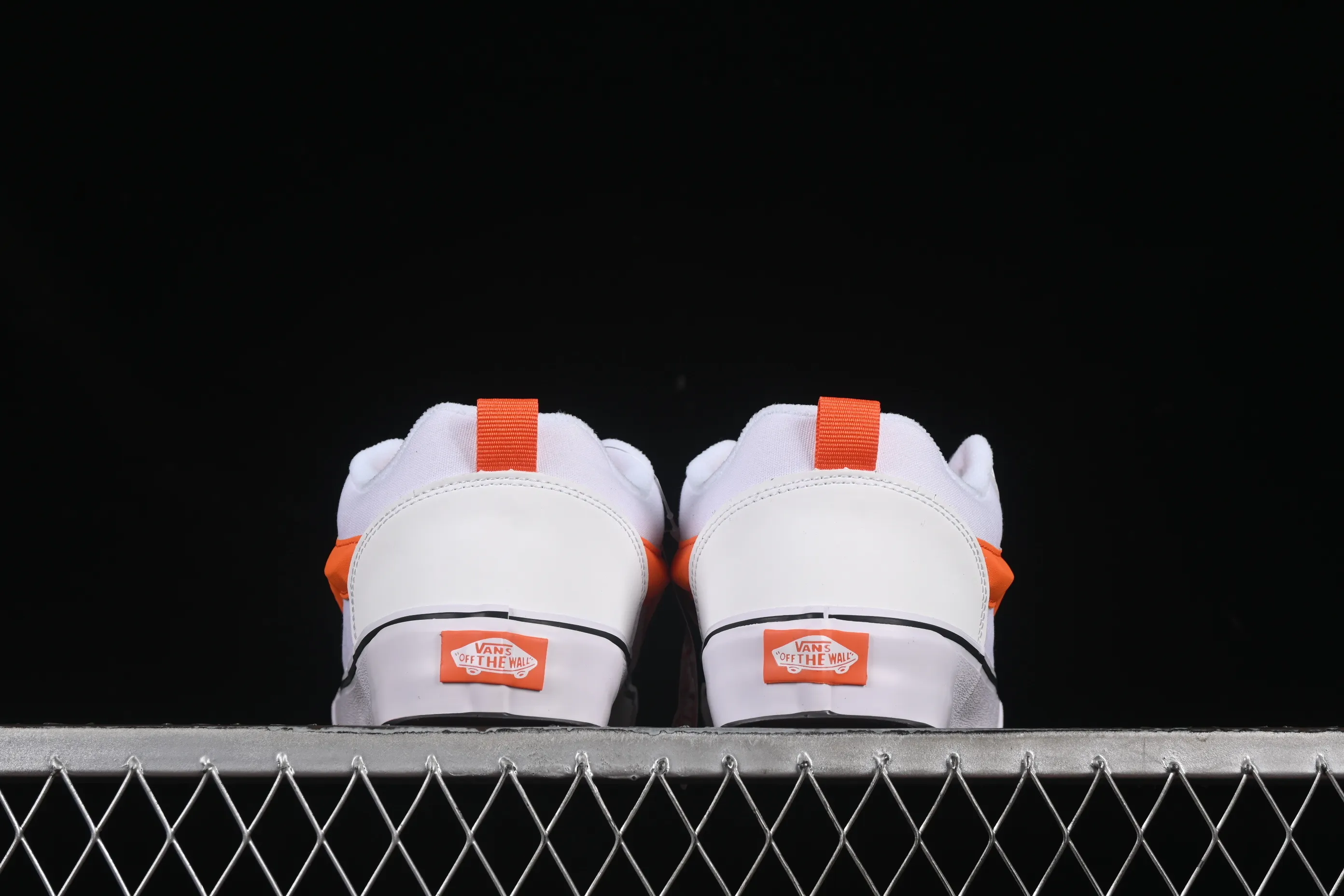 All categories Vans Vans series Vans Low Vans low-top Vans Knu Skool Vans low-top retro casual fat bread shoes VN0009QCB20